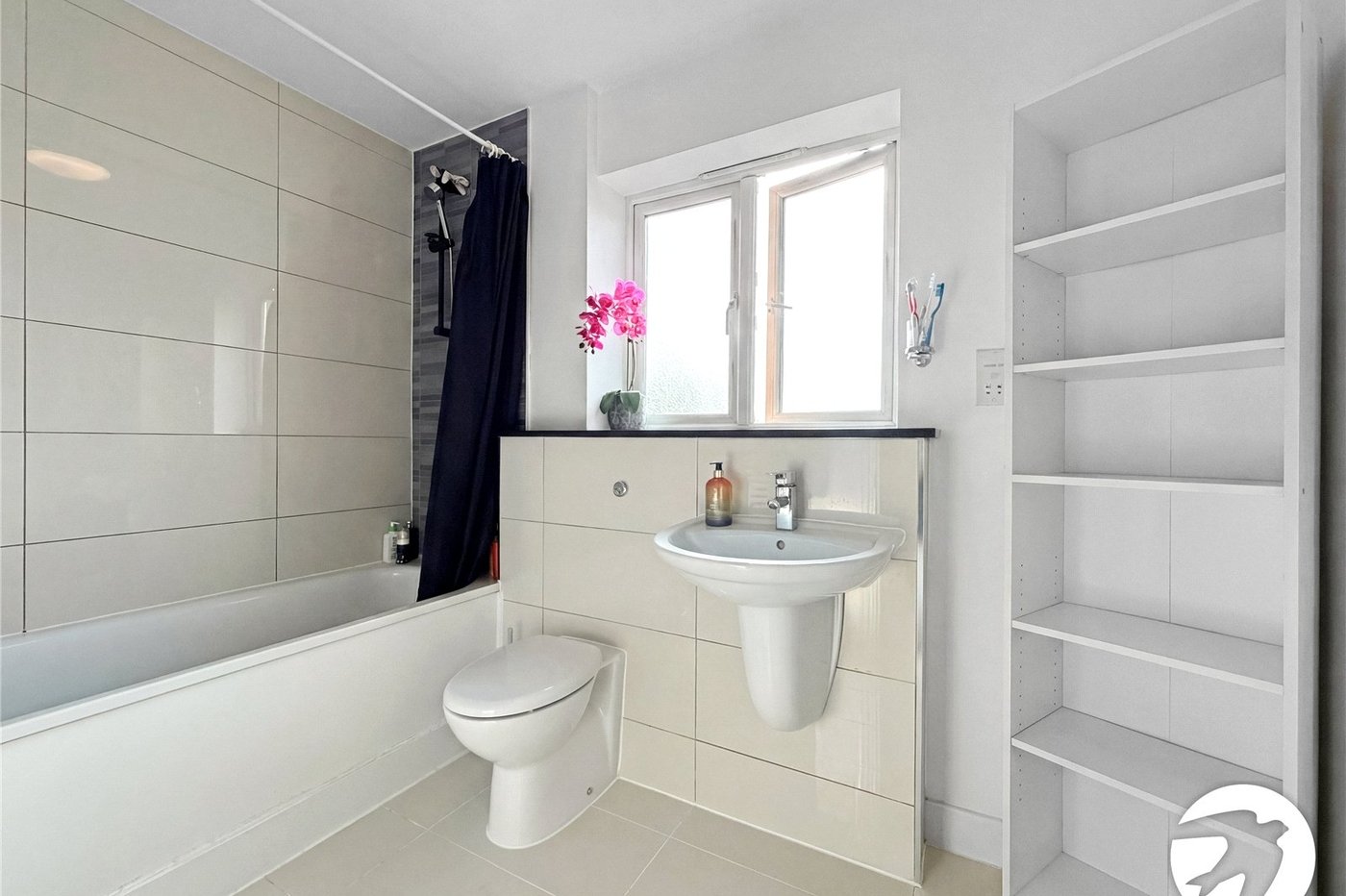 5 bedroom house to rent in Chatham | Robinson Michael & Jackson