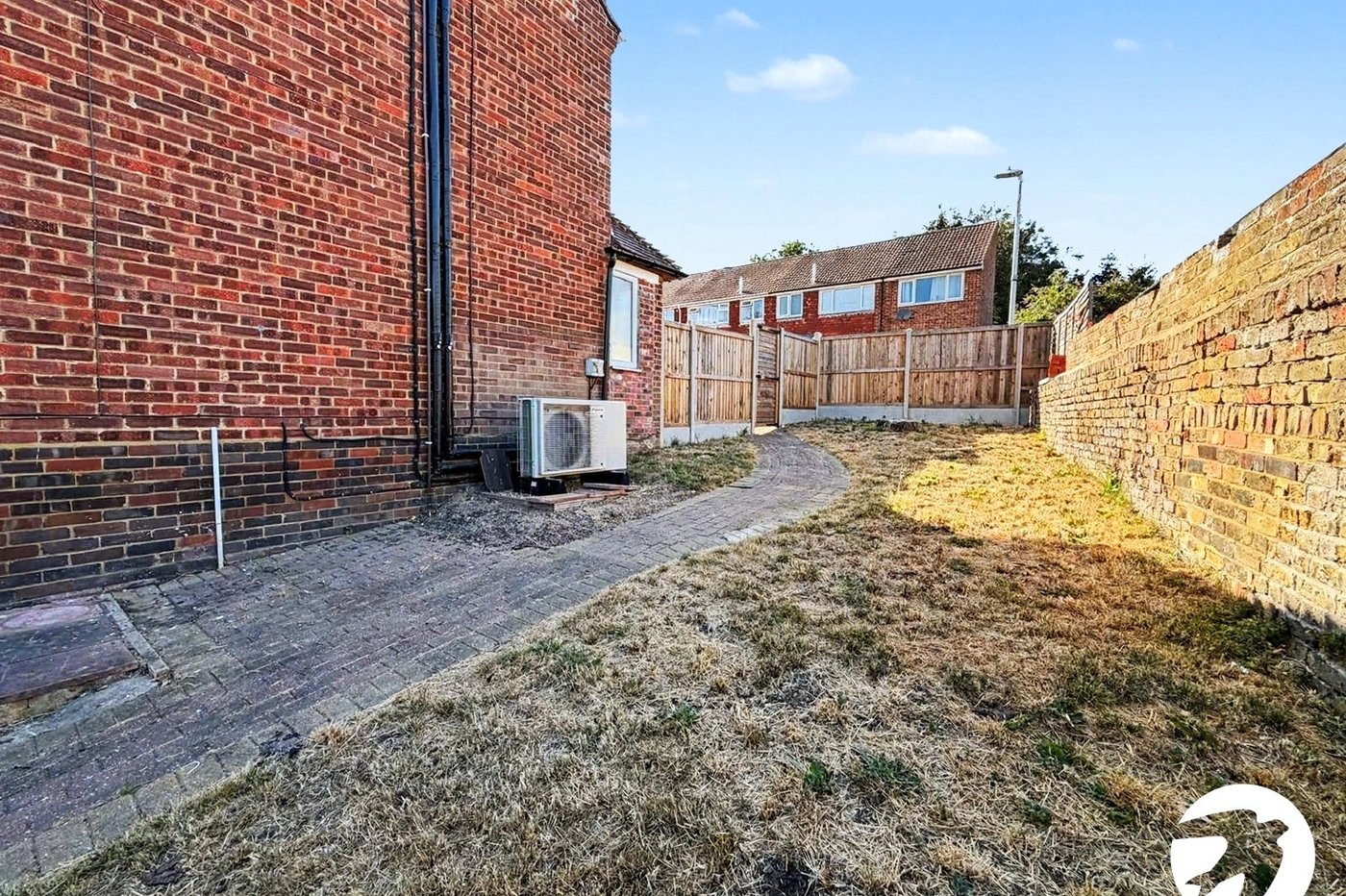 2 bedroom house to rent in Sittingbourne | Robinson Michael & Jackson