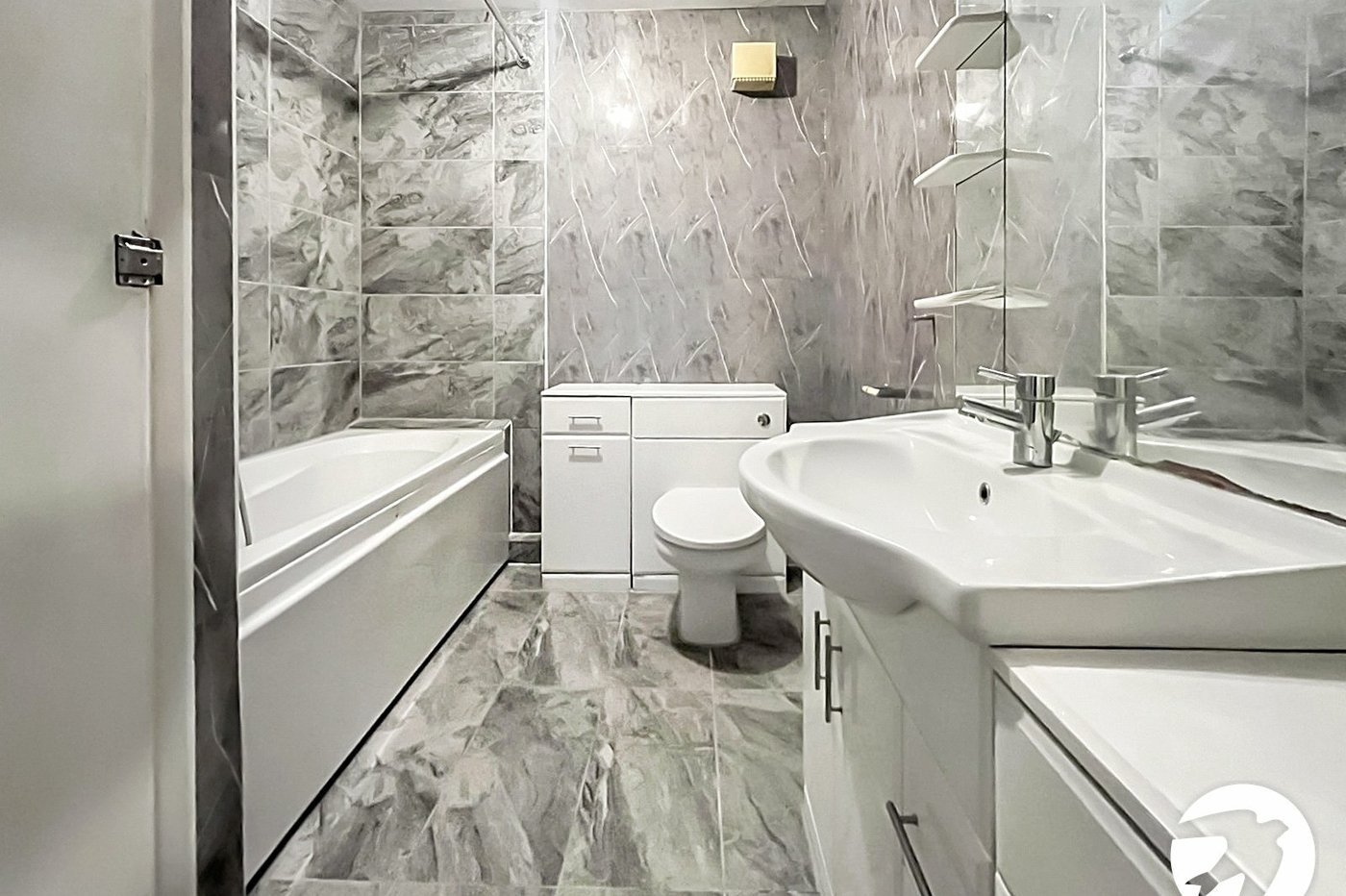 3 bedroom house to rent in Dartford | Robinson Jackson