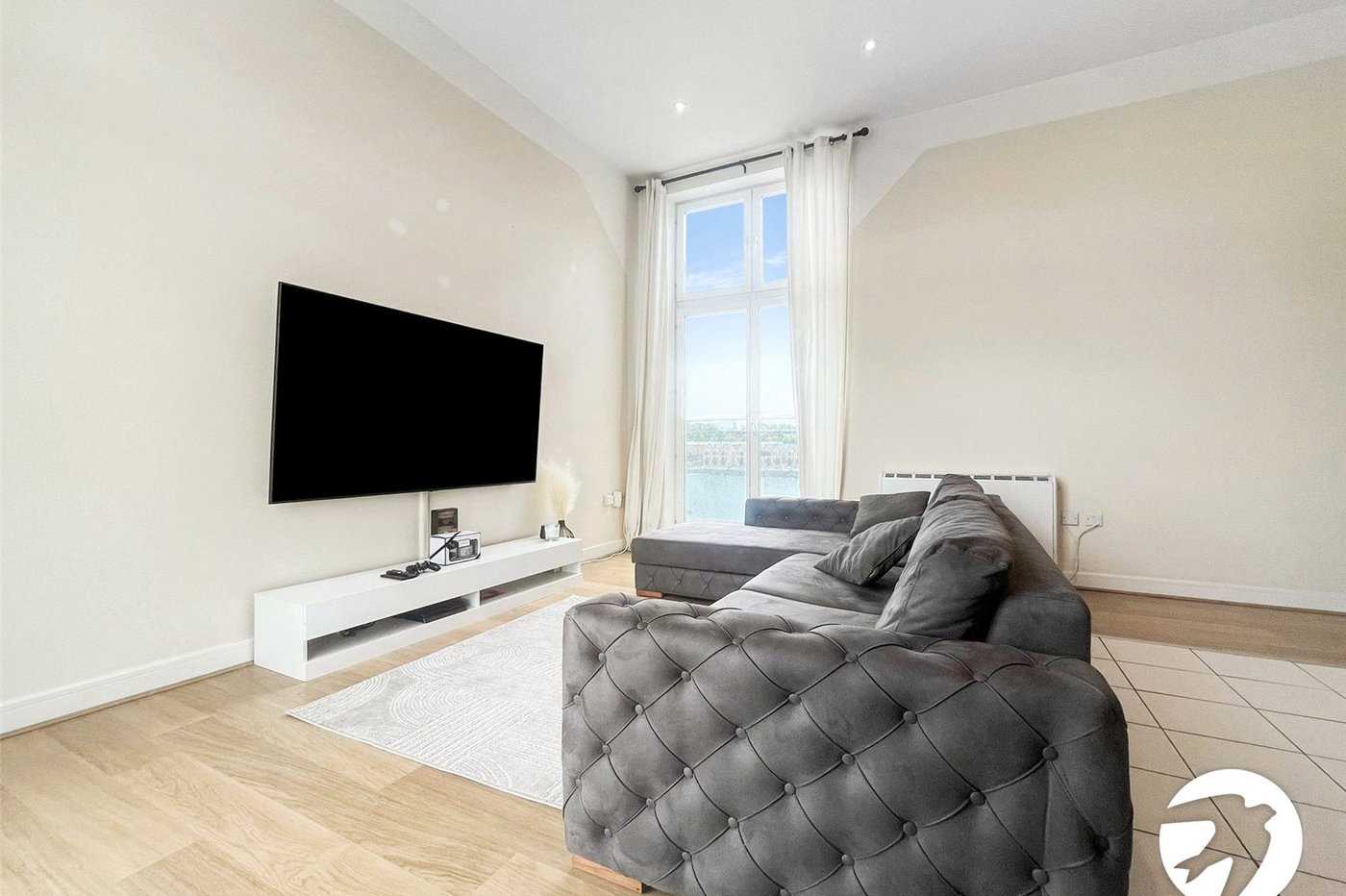 2 bedroom property to rent in St. Marys Island | Robinson Michael & Jackson