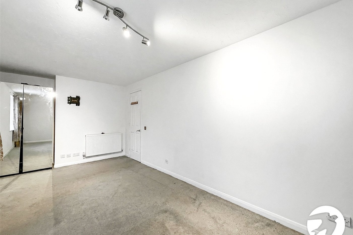 2 bedroom property to rent in Thamesmead | 