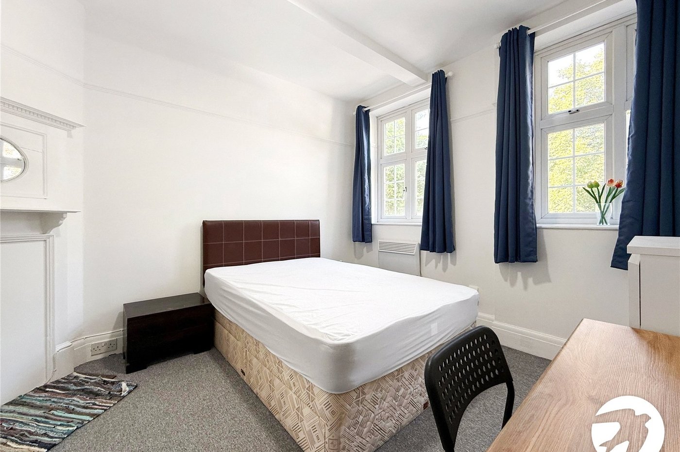 3 bedroom property to rent in London | Robinson Jackson
