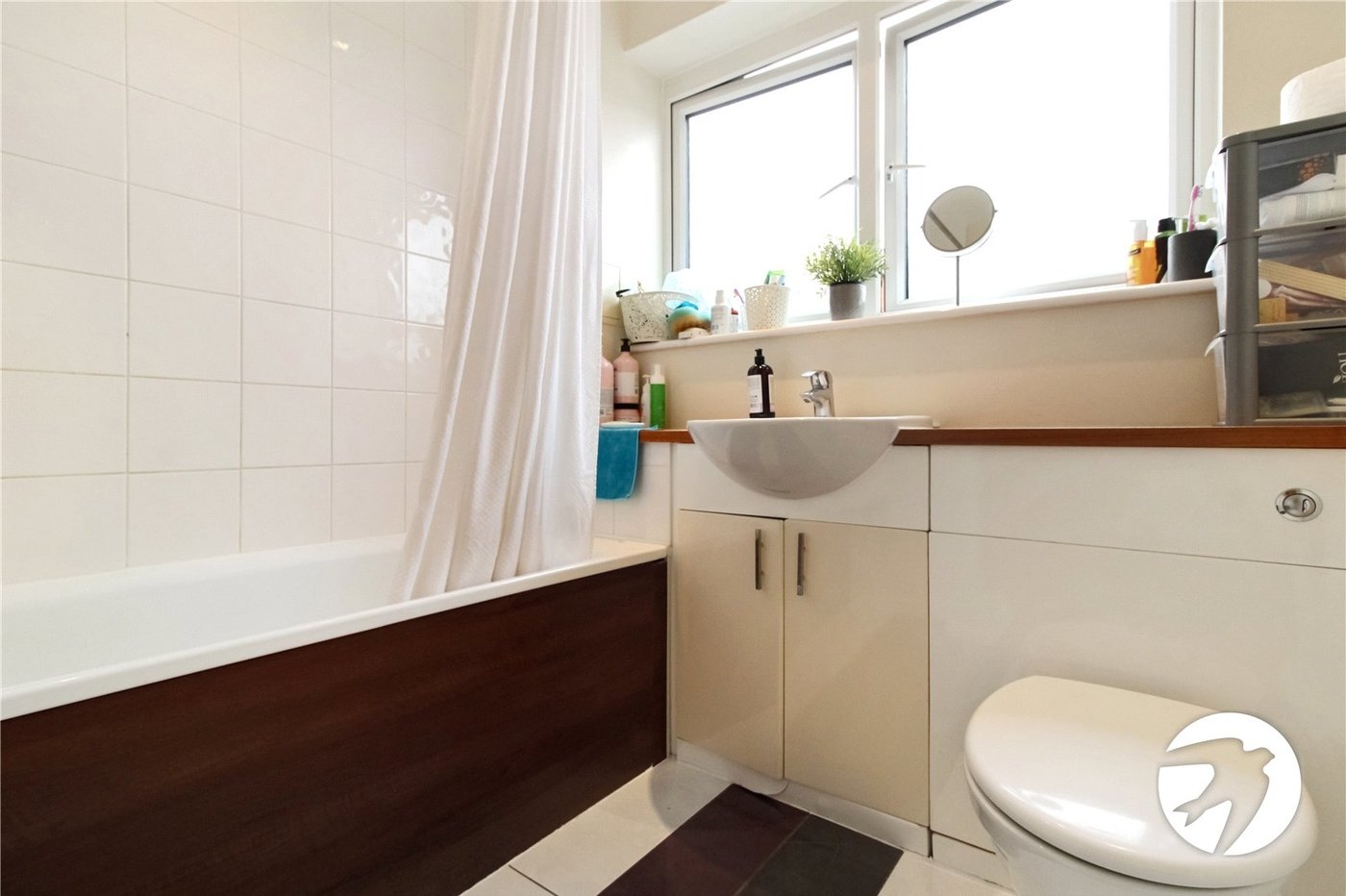 4 bedroom property to rent in Northfleet | Robinson Michael & Jackson