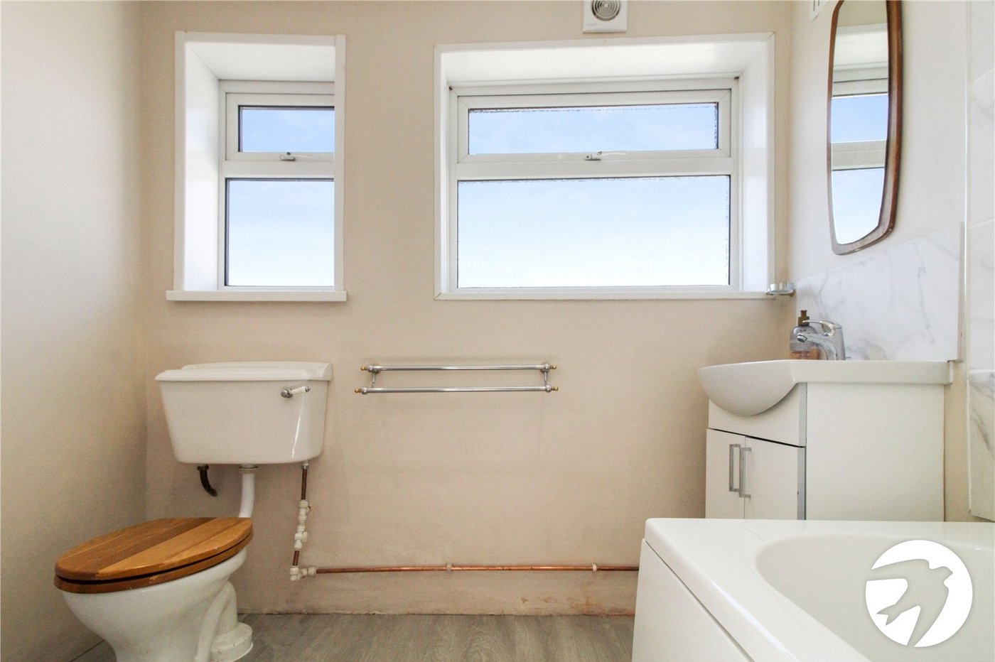 3 bedroom house to rent in Gravesend | Robinson Michael & Jackson