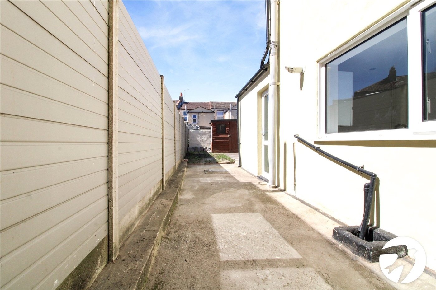 3 bedroom house to rent in Gravesend | Robinson Michael & Jackson