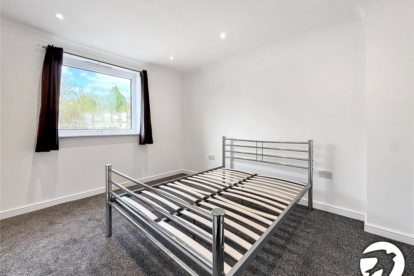 2 bedroom property to rent in Sydenham | Robinson Jackson