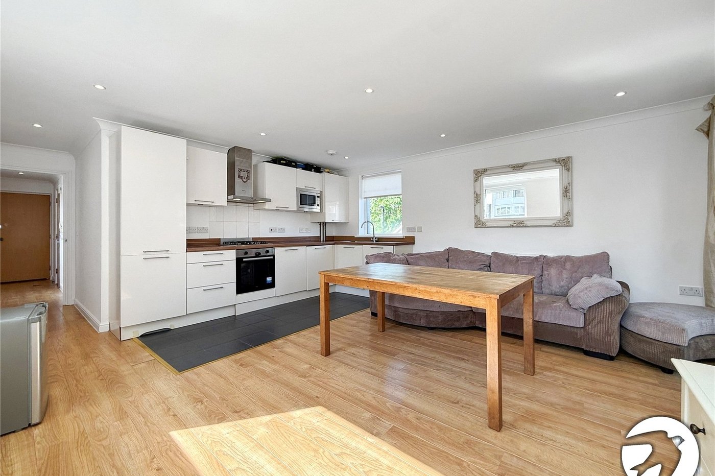 2 bedroom property to rent in Sydenham | Robinson Jackson