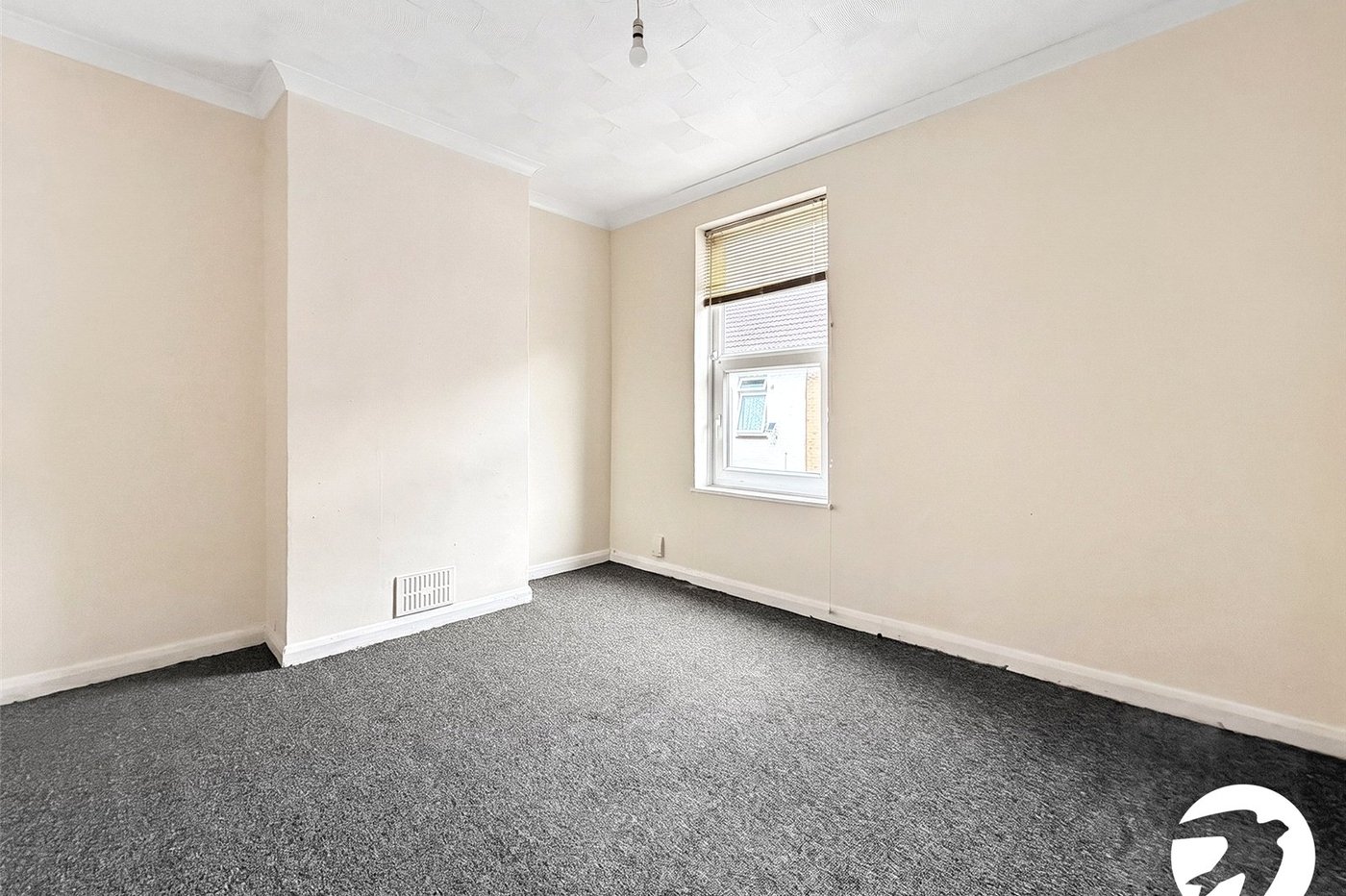 3 bedroom house to rent in Gillingham | Robinson Michael & Jackson