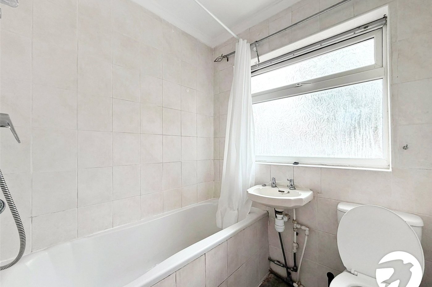 3 bedroom house to rent in Gillingham | Robinson Michael & Jackson