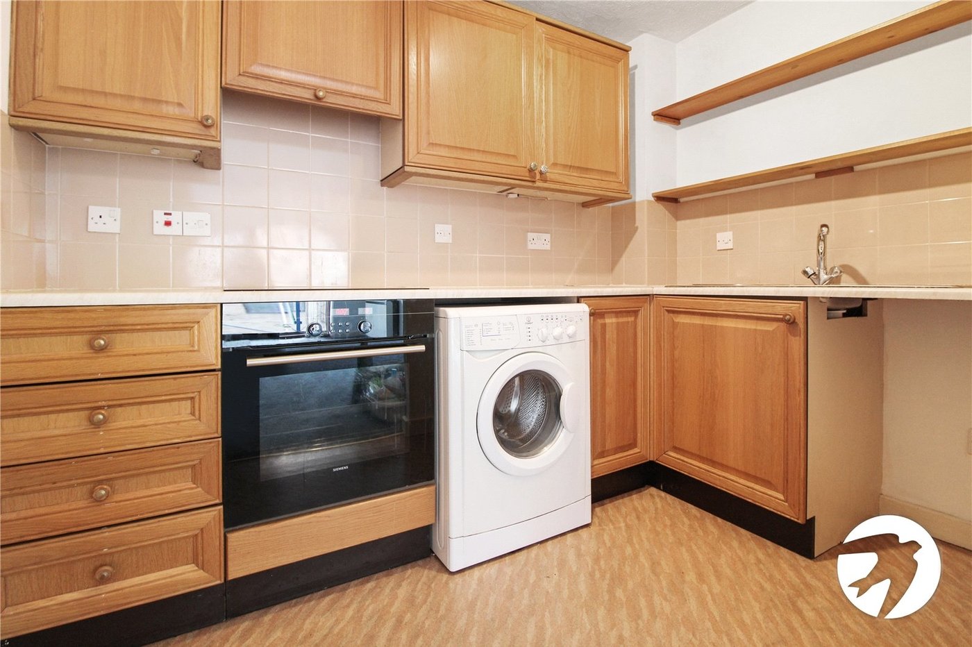 2 bedroom property to rent in Gravesend | Robinson Michael & Jackson