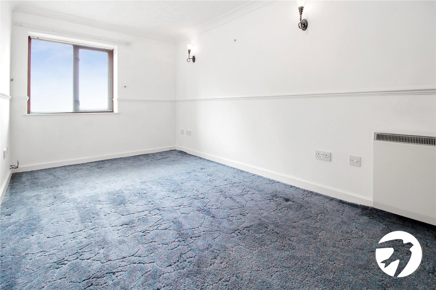 2 bedroom property to rent in Gravesend | Robinson Michael & Jackson