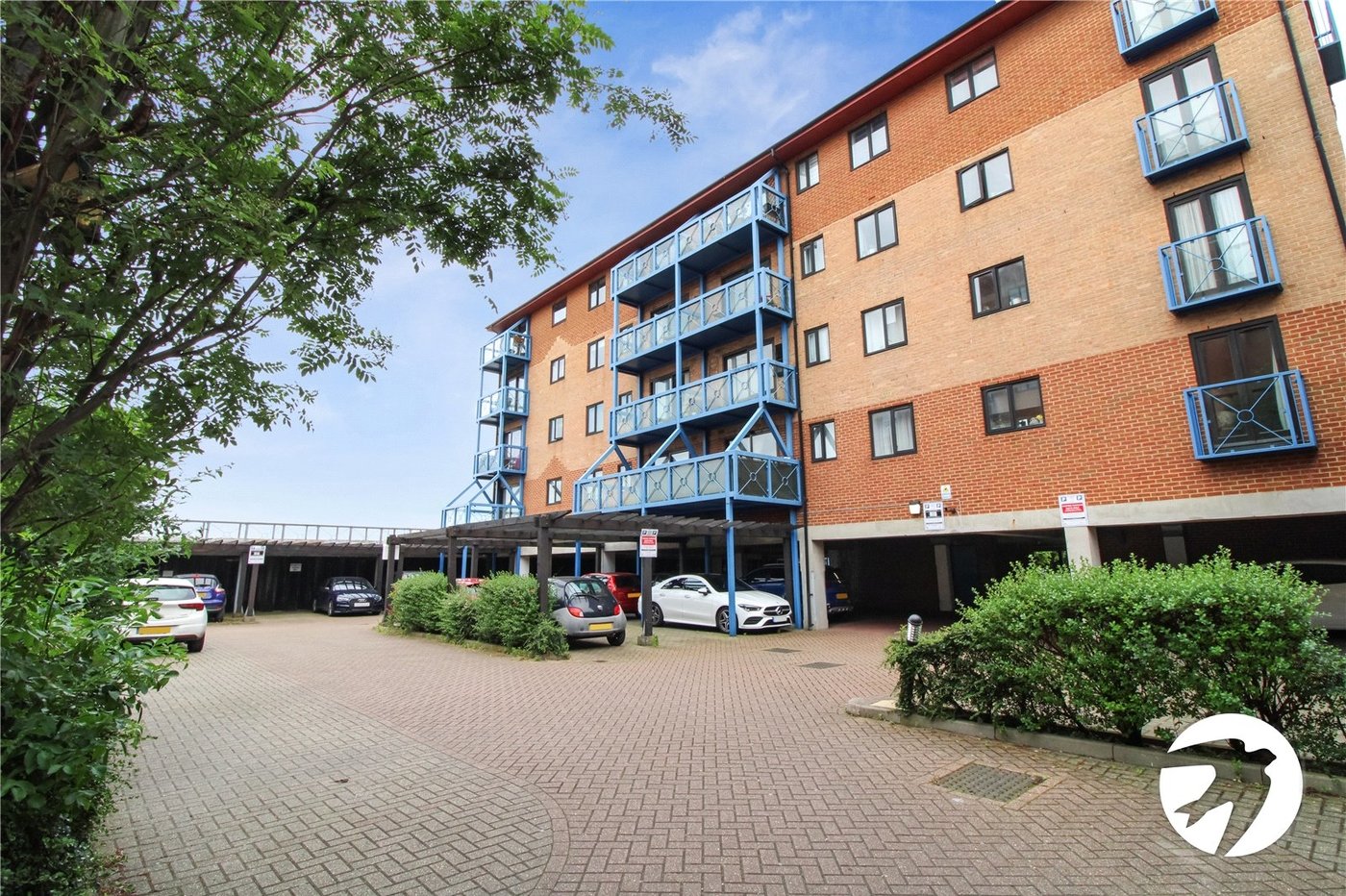 2 bedroom property to rent in Gravesend | Robinson Michael & Jackson