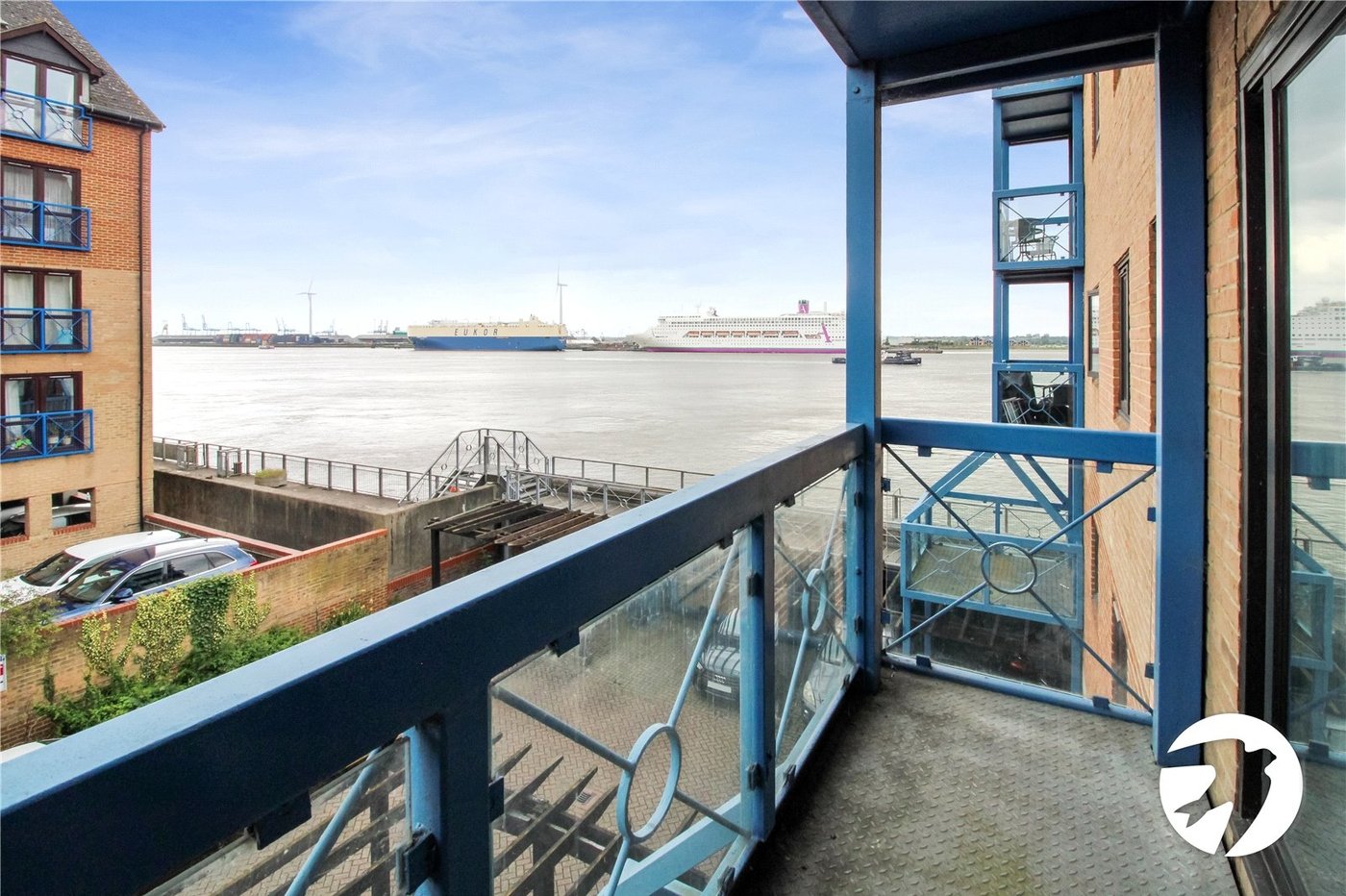 2 bedroom property to rent in Gravesend | Robinson Michael & Jackson