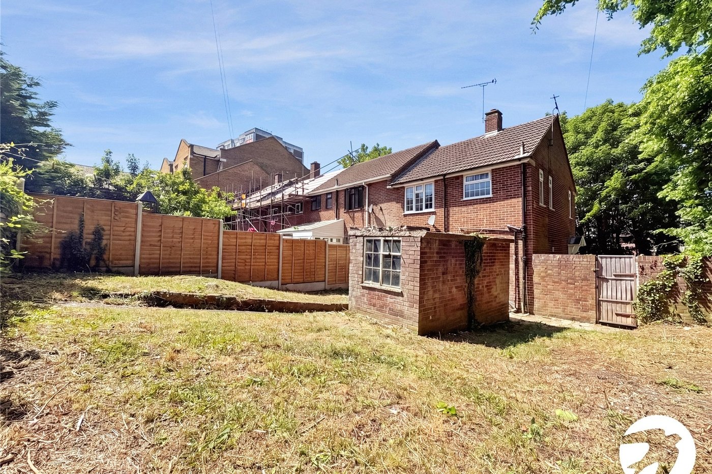 2 bedroom house to rent in Gillingham | Robinson Michael & Jackson