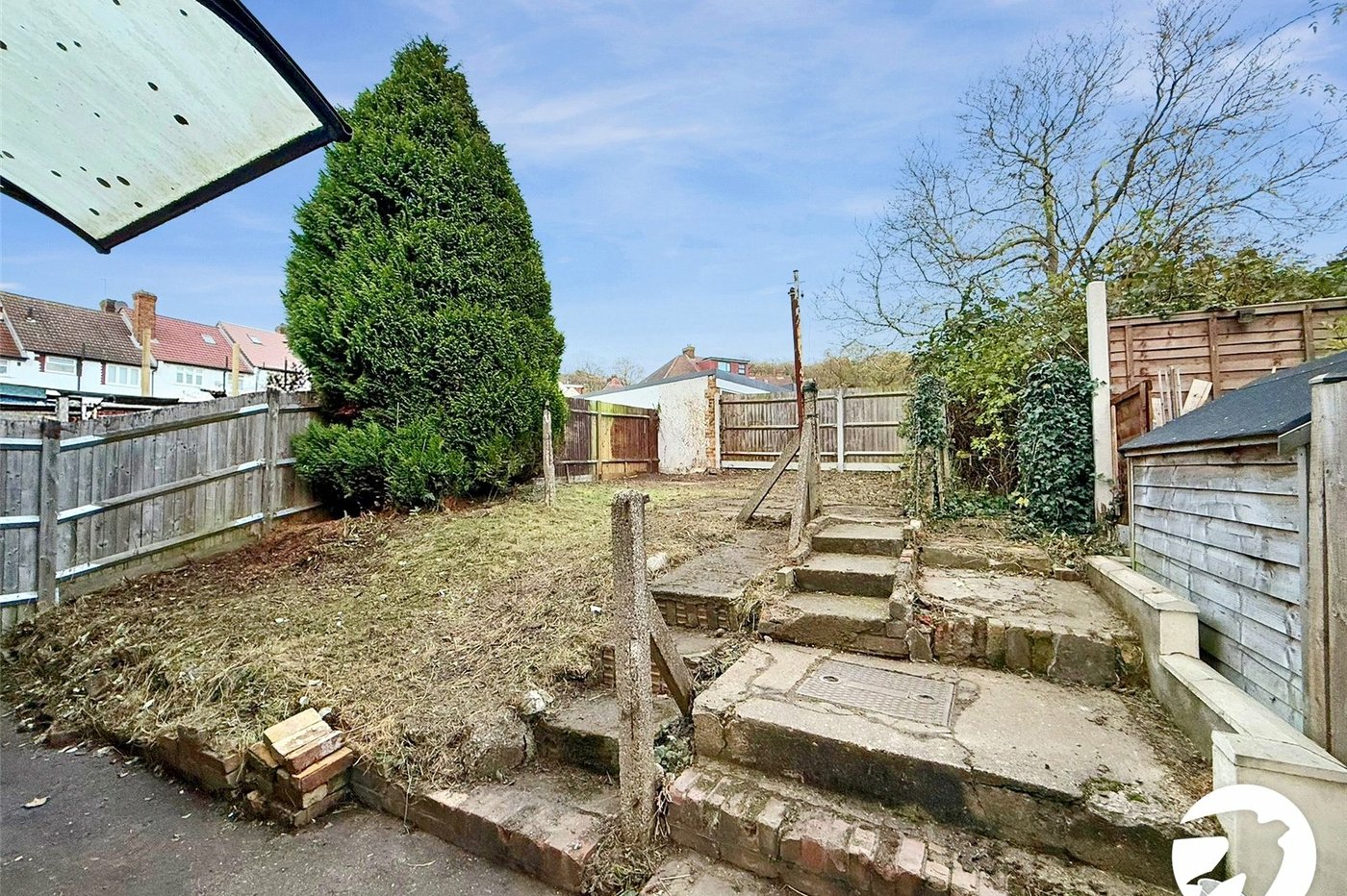 2 bedroom property to rent in London | Robinson Jackson