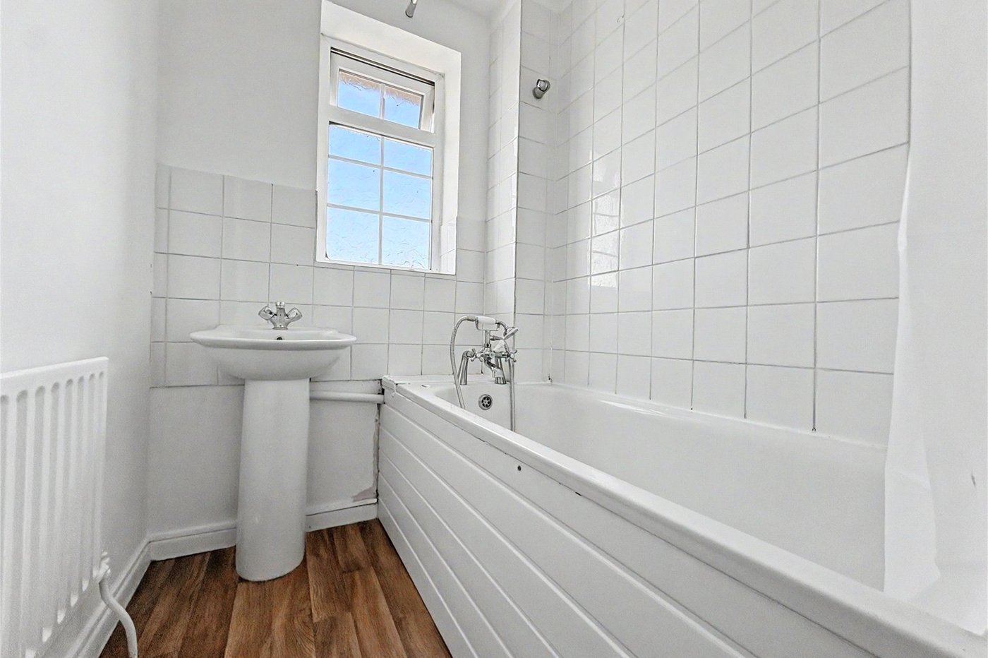 4 bedroom property to rent in Gillingham | Robinson Michael & Jackson