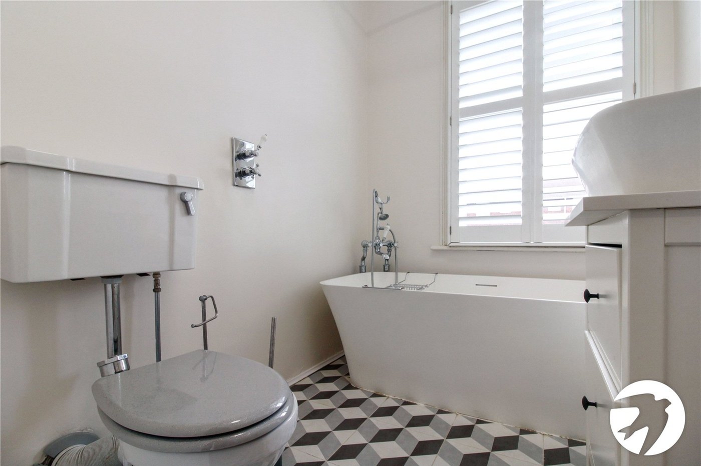 3 bedroom house to rent in Gravesend | Robinson Michael & Jackson