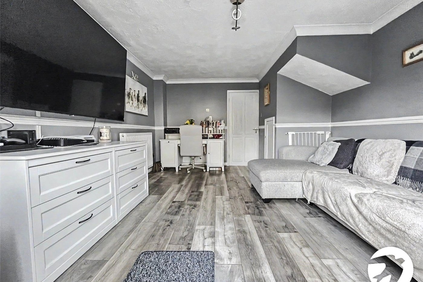 2 bedroom house to rent in Chatham | Robinson Michael & Jackson