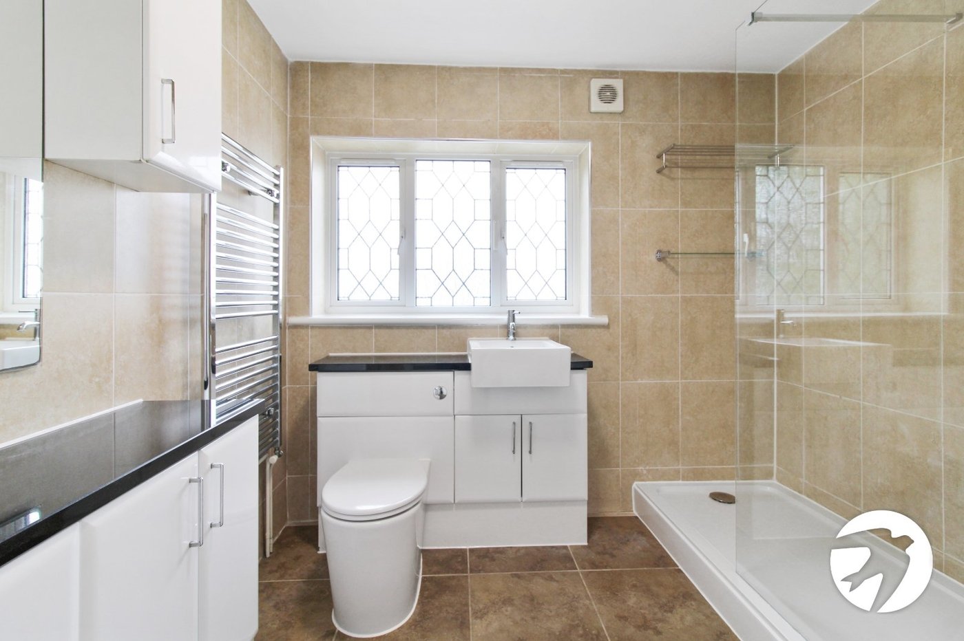 3 bedroom house to rent in London | Robinson Jackson