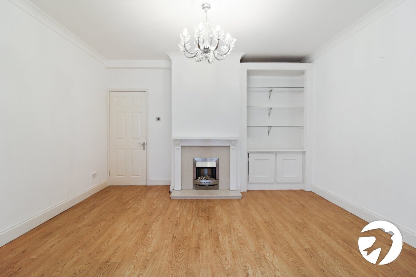 3 bedroom house to rent in London | Robinson Jackson
