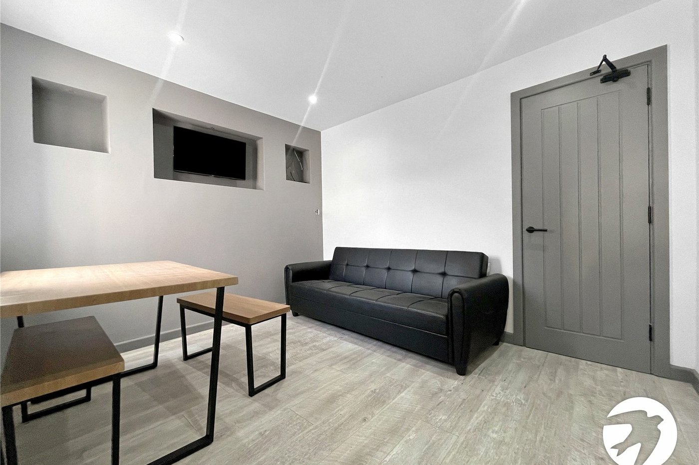 1 bedroom property to rent in Gillingham | Robinson Michael & Jackson