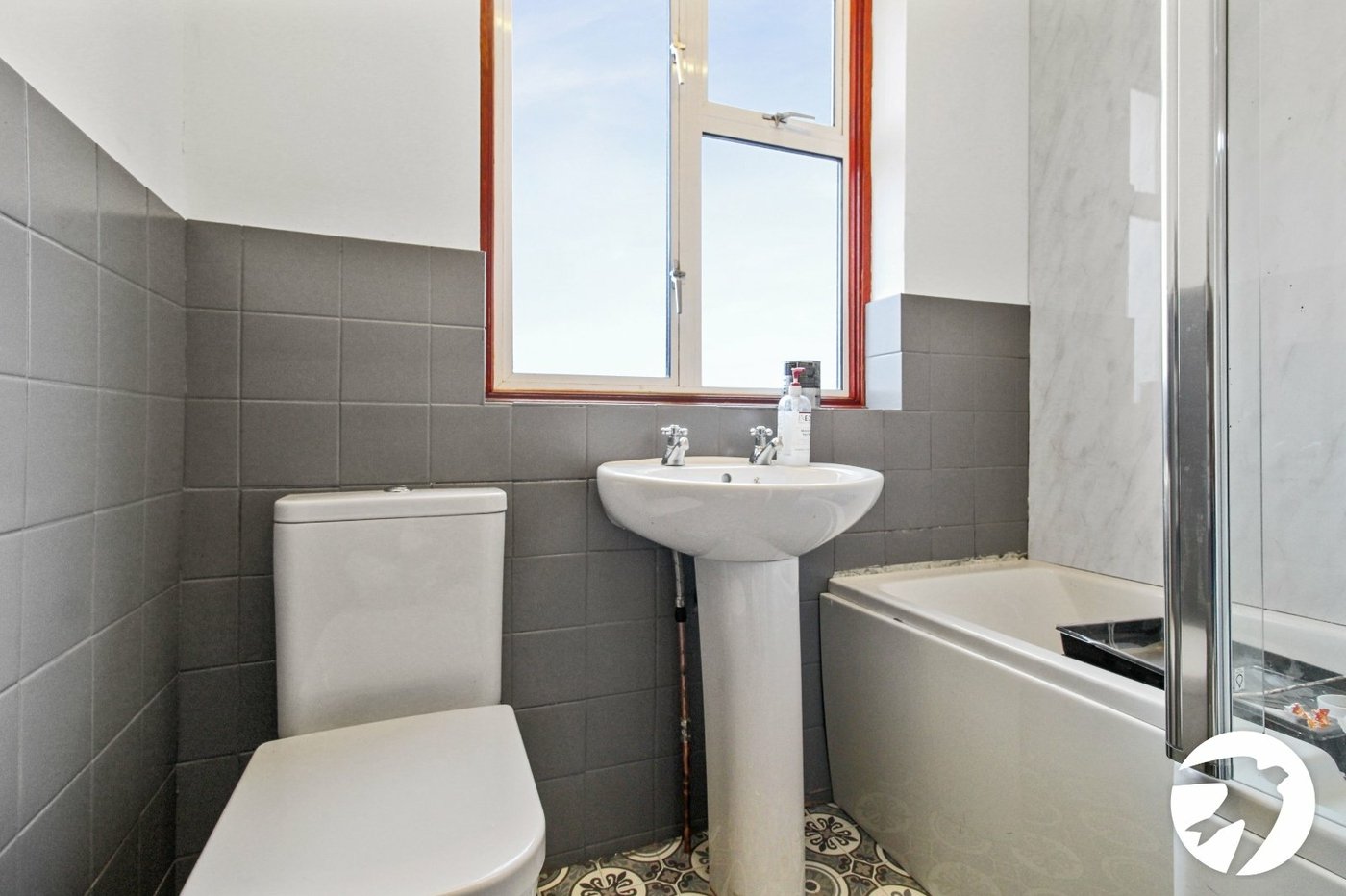 4 bedroom house to rent in Gravesend | Robinson Michael & Jackson