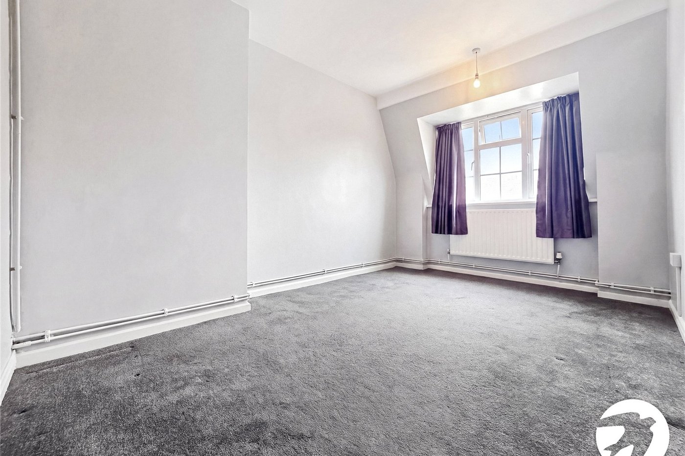 2 bedroom property to rent in London | Robinson Jackson