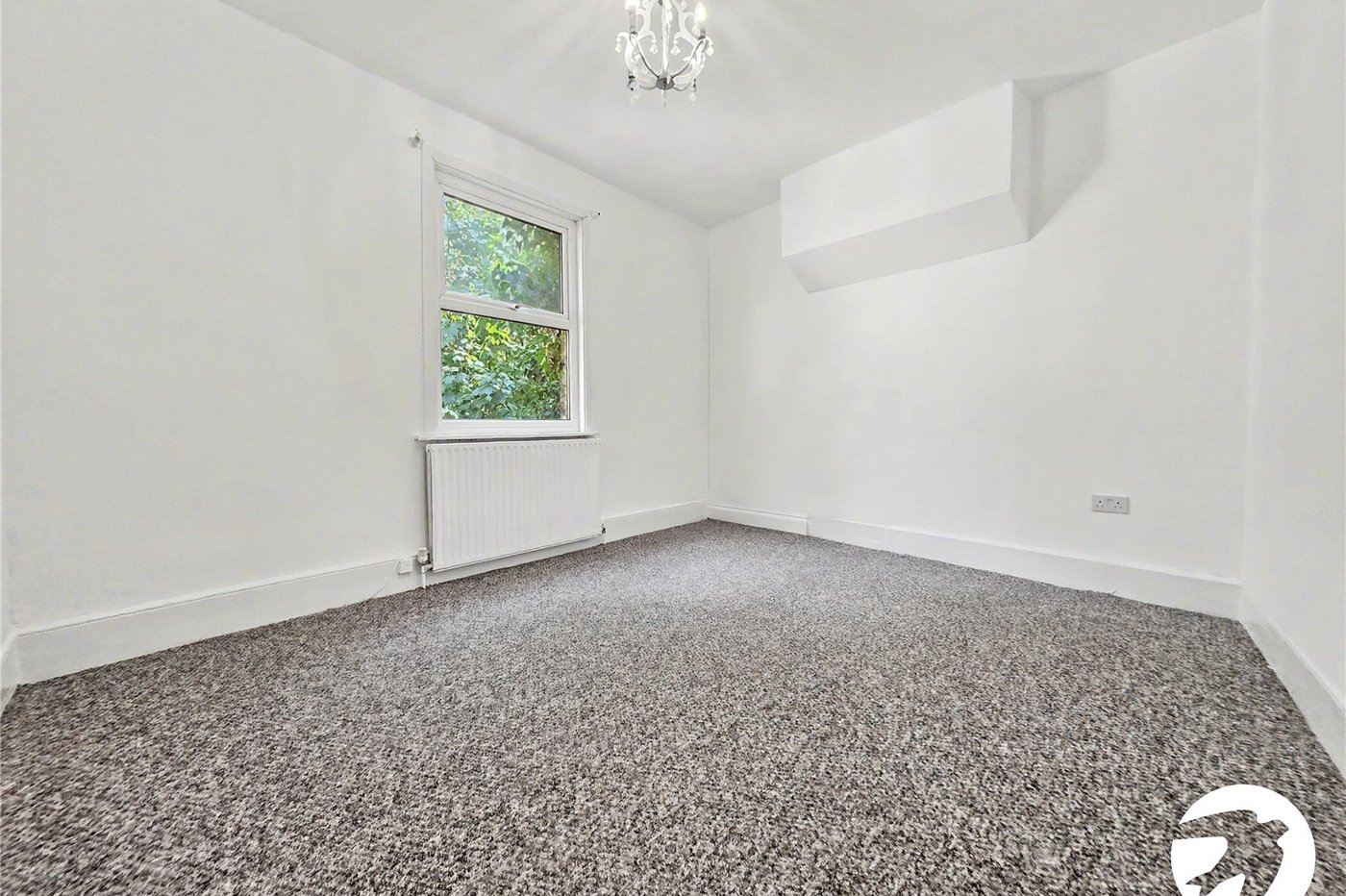 5 bedroom house to rent in London | Robinson Jackson