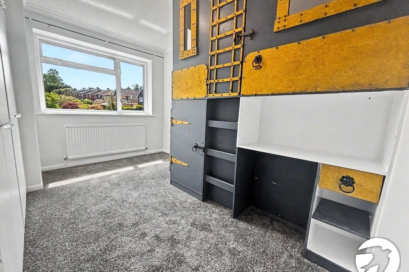 4 bedroom house to rent in Joydens Wood | Robinson Jackson