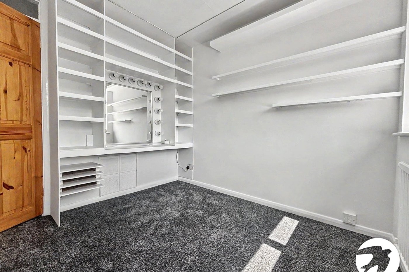 4 bedroom house to rent in Joydens Wood | Robinson Jackson