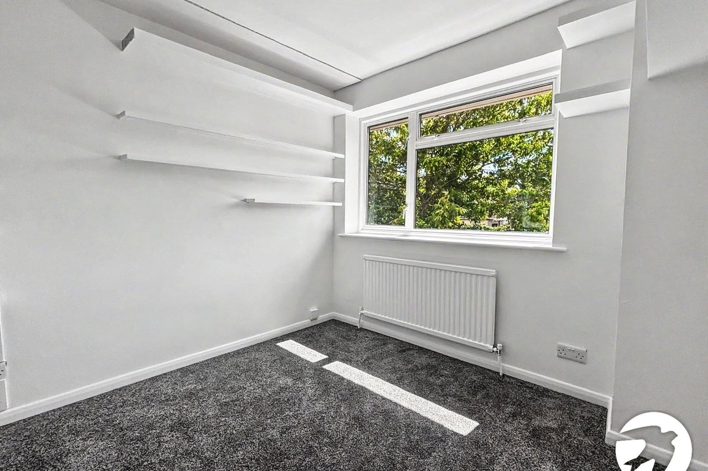 4 bedroom house to rent in Joydens Wood | Robinson Jackson