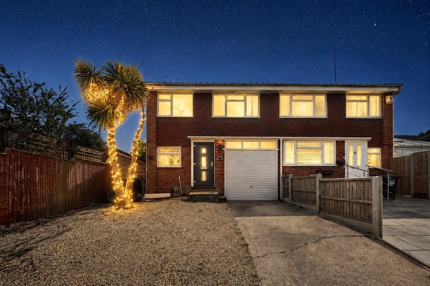 4 bedroom house to rent in Joydens Wood | Robinson Jackson