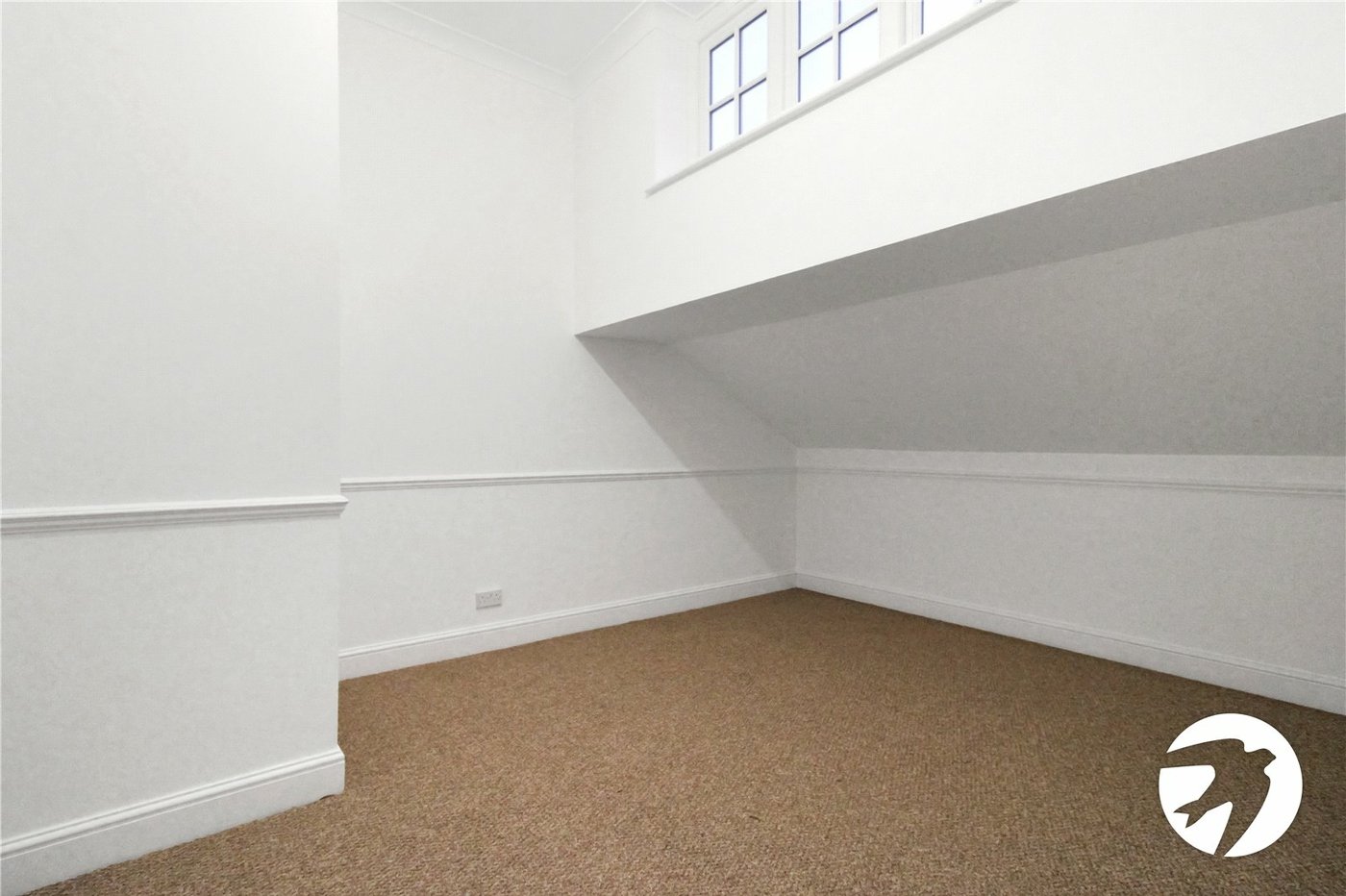 2 bedroom house to rent in London | Robinson Jackson