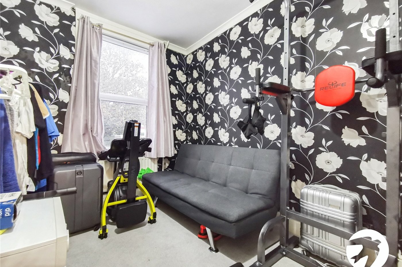 3 bedroom house to rent in Dartford | Robinson Jackson