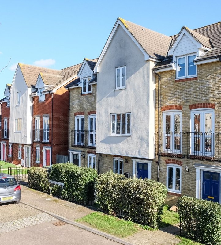 house for sale in Northfleet, Kent, DA11 Robinson Michael & Jackson